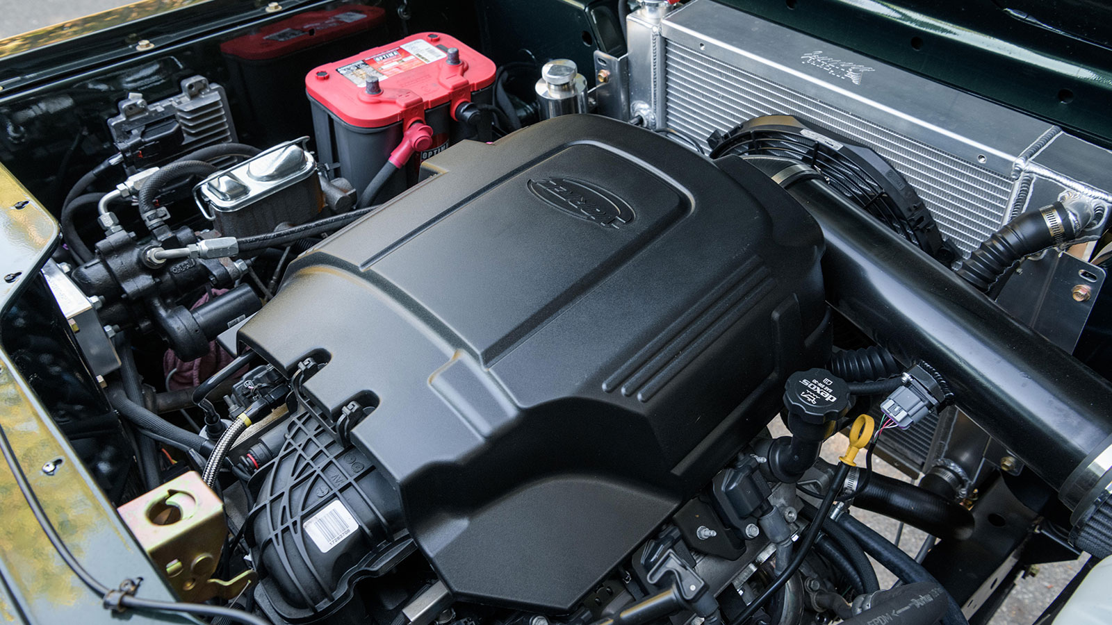 01b094e0-e17e-11ea-88aa-0bae7ba3a376-InternationalScoutQ320SiteHero6.jpg?auto=format&fm=jpg&q=80&fit=crop&crop=entropy&w=812&h=457