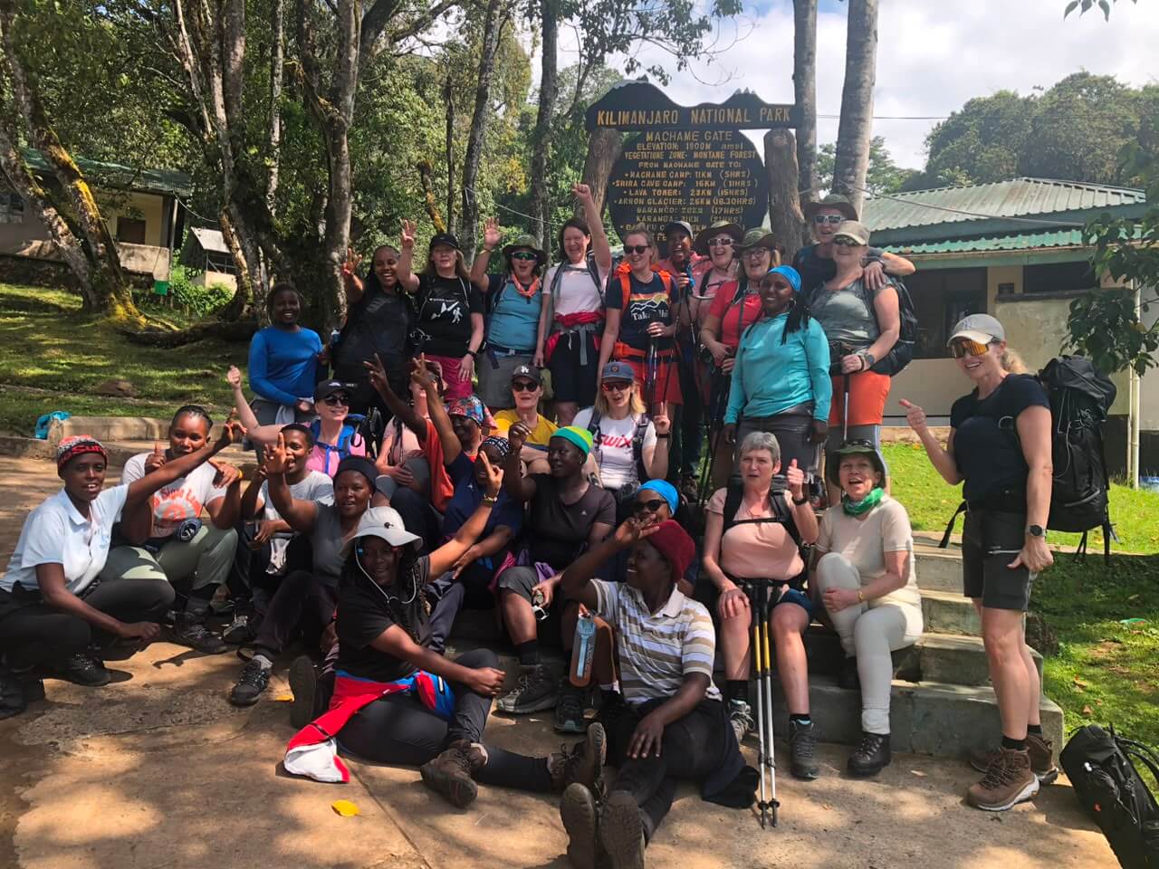 162_ak9115_kilimanjaro-centenary-climb-xgtyisdao.jpg