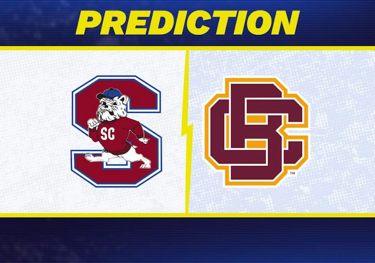 South Carolina State takes on Bethune-Cookman in College Football action.