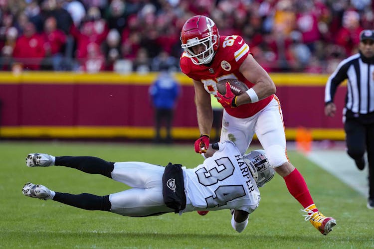 NFL, Parlay, Chiefs, Sunday Night Football, SNF Parlay, Travis Kelce.