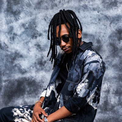 Lagos In Paris curates: Thakzin