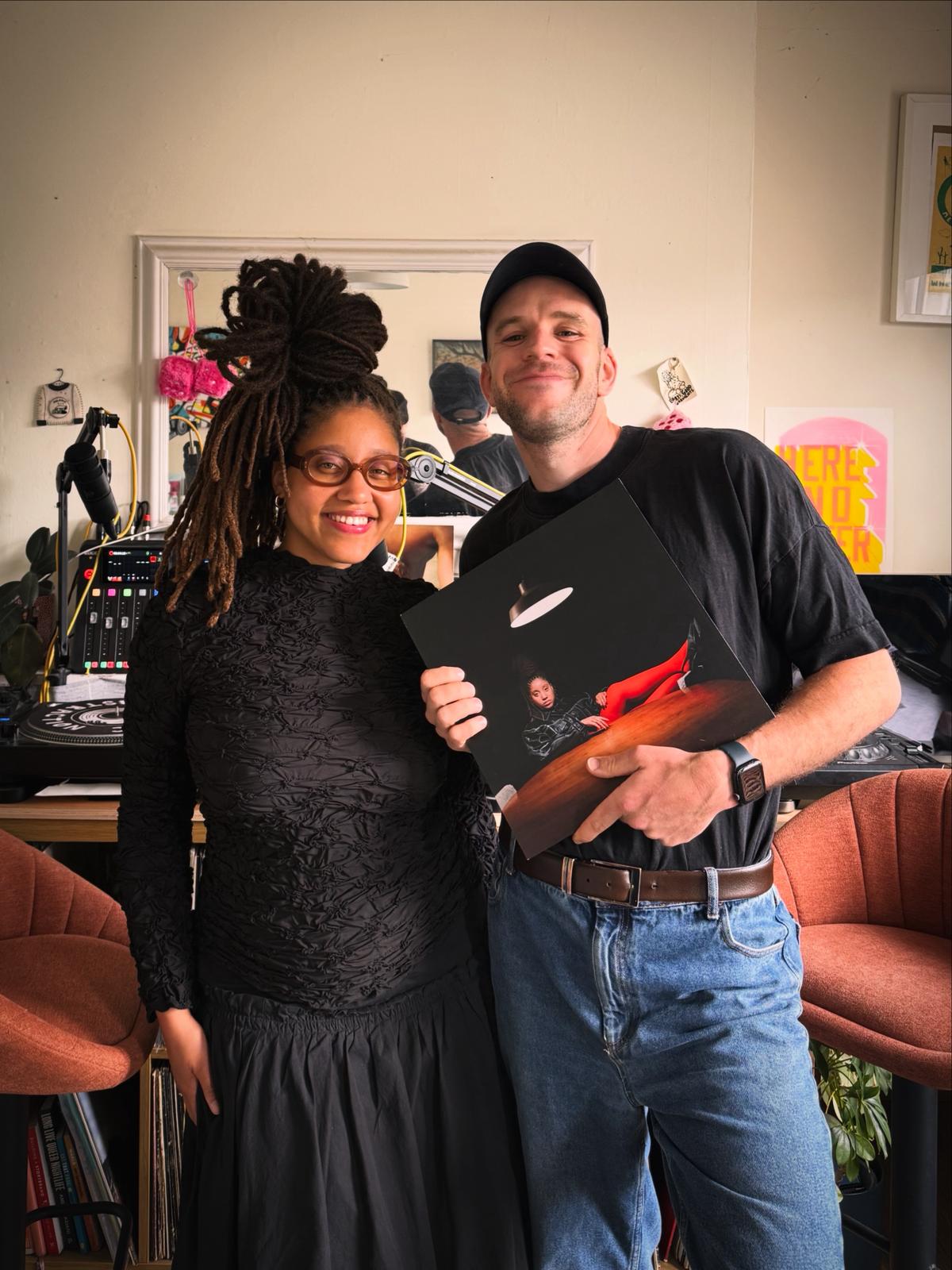 Josh Aitman w/ Ni Maxine