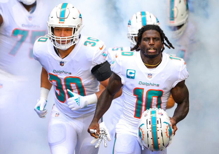 NFL Week 7 Player Props and Projections For Steelers vs. Dolphins on Sunday October 16, 2022