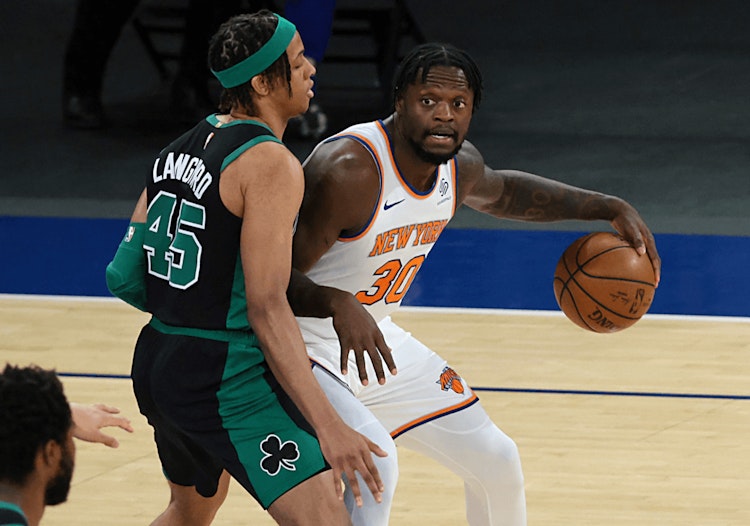 New York: Get $100 from the Knicks game with Caesars Sportsbook