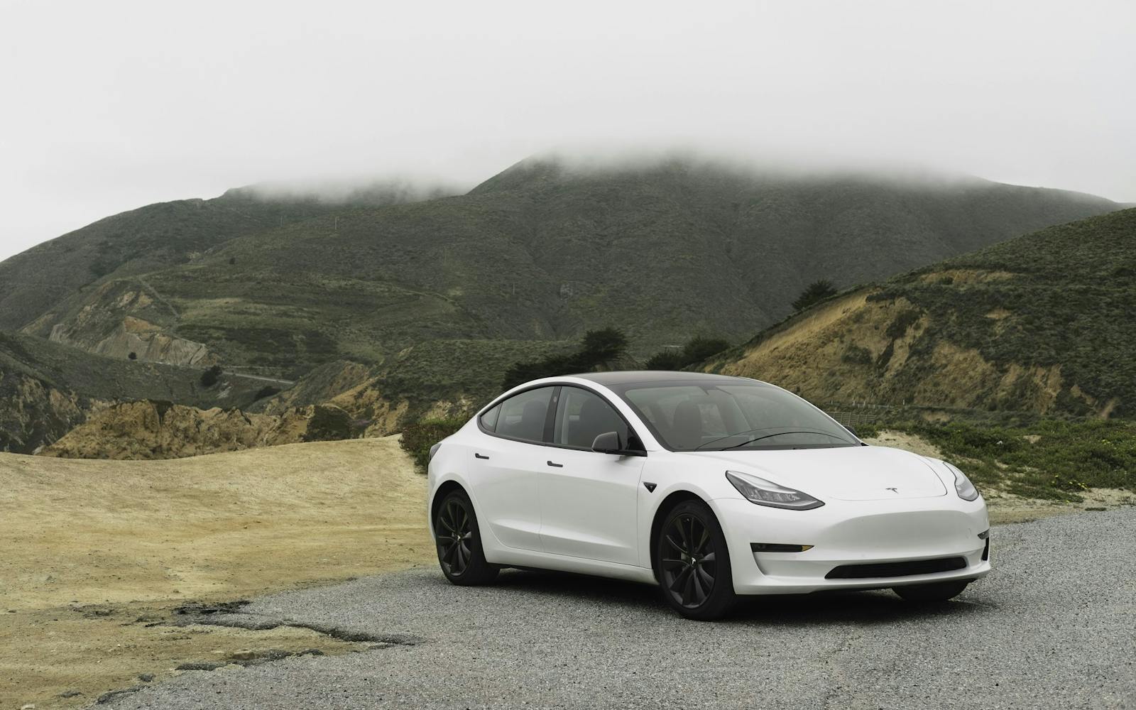 Tesla Deliveries Beat Estimates Despite Production Challenges