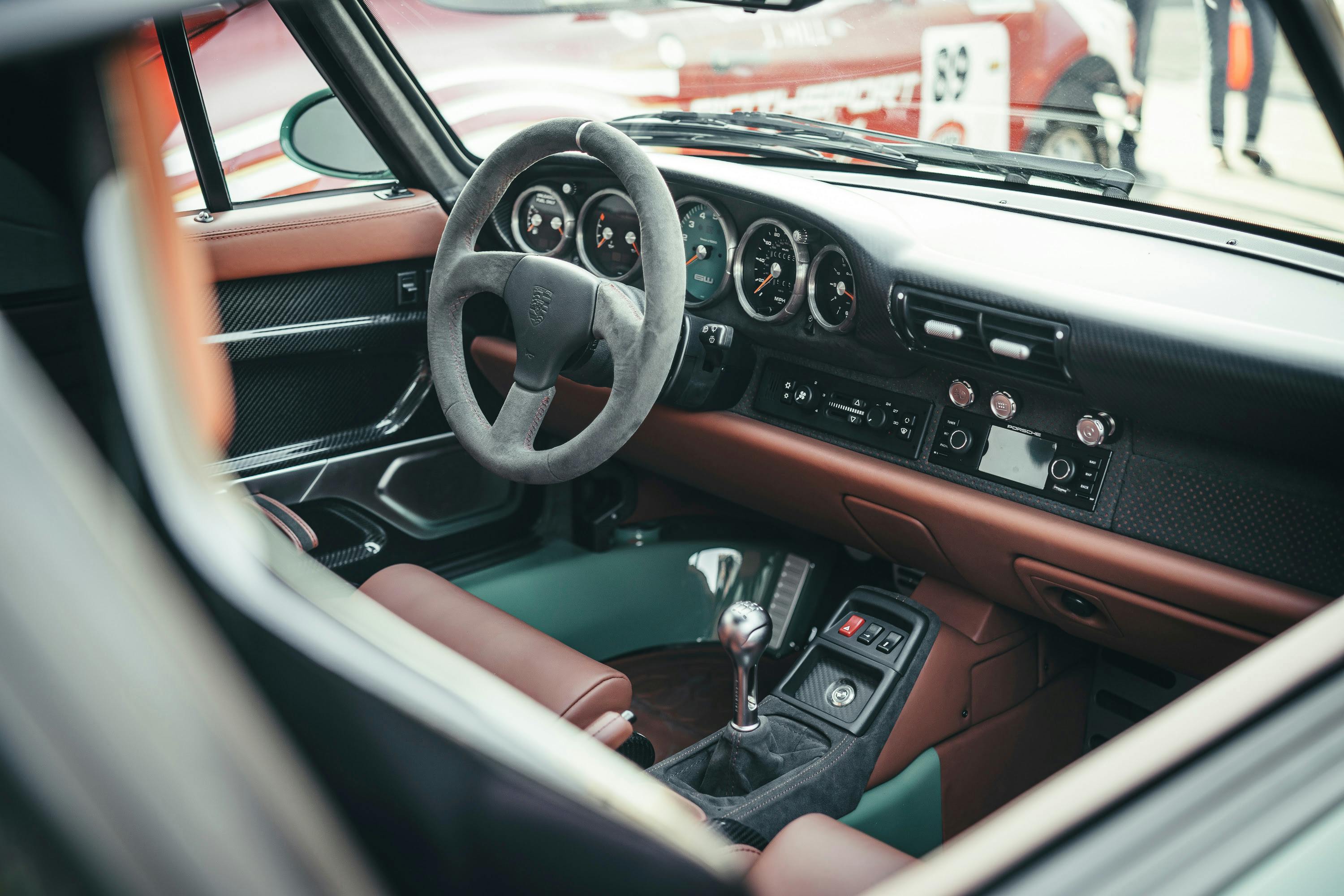 A green Guntherwerks 400R 911.