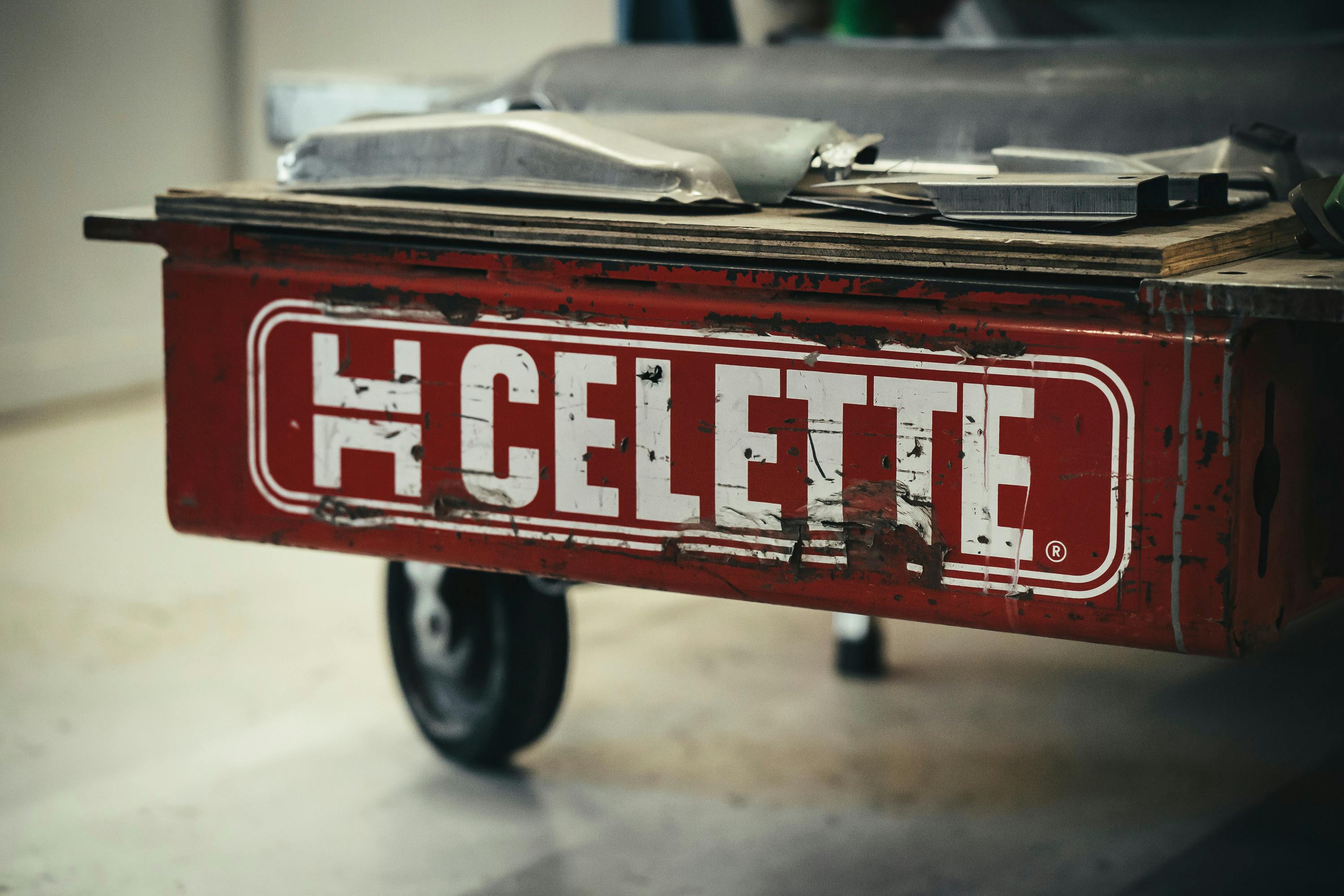 A Celette Porsche bench.