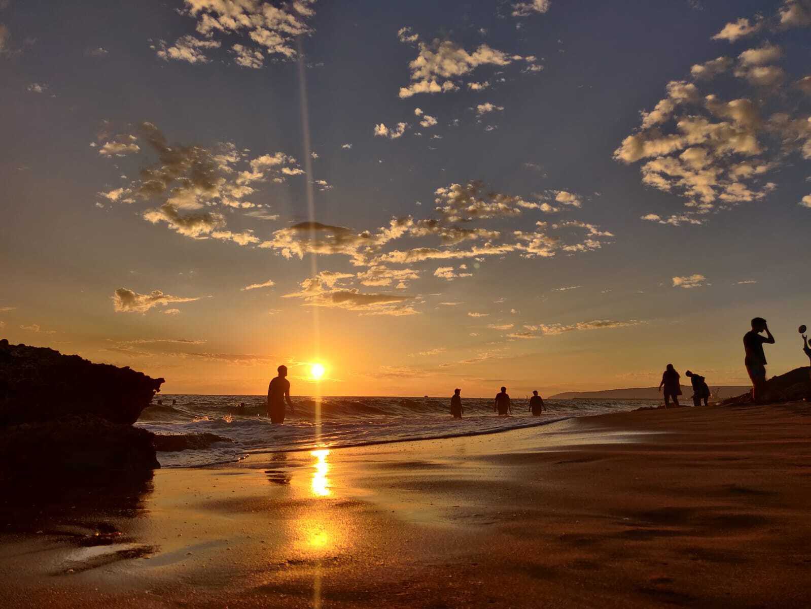 GLOBAL WAV w/ Pia Collada: Pakistan