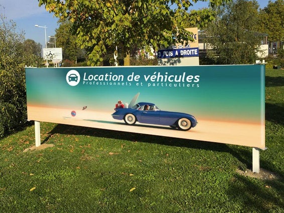 Impression de bâches et banderoles publicitaires sur mesure
