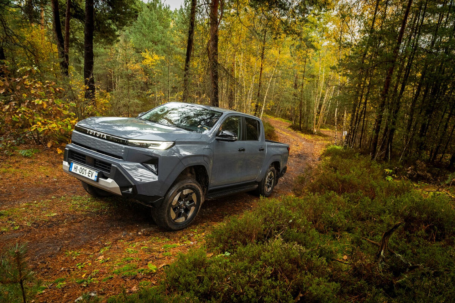 Ein Toyota Hilux Electric.