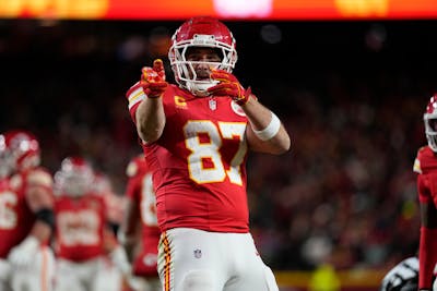 Experts Release Updated Bills-Chiefs Props Featuring Allen, Mahomes and Kelce
