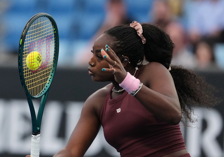 Expert daily ATP and WTA tour picks and today's best tennis betting predictions.