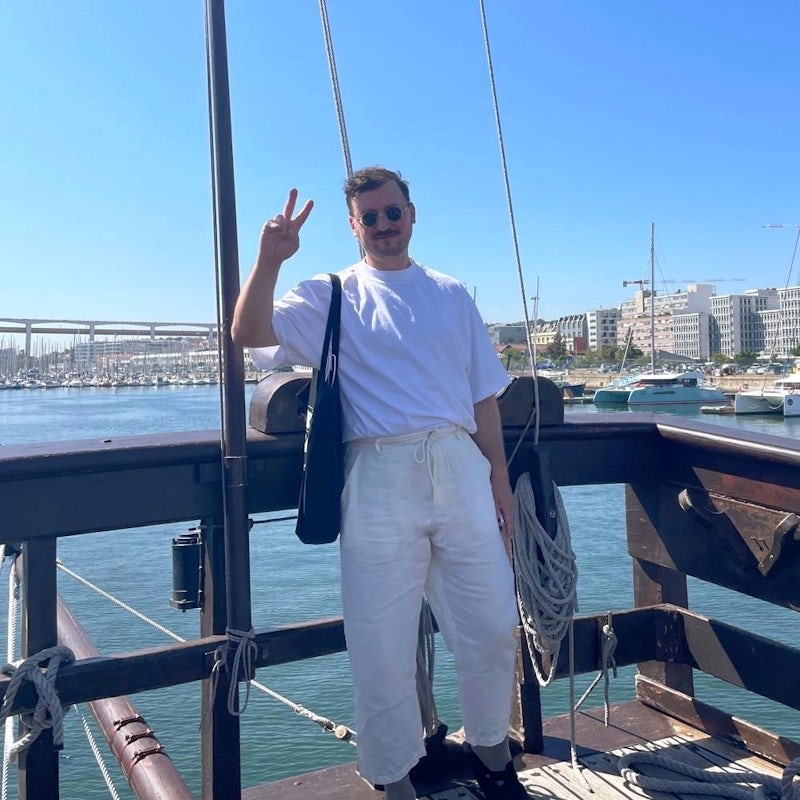 Sol Infinito: Sasha Guryev