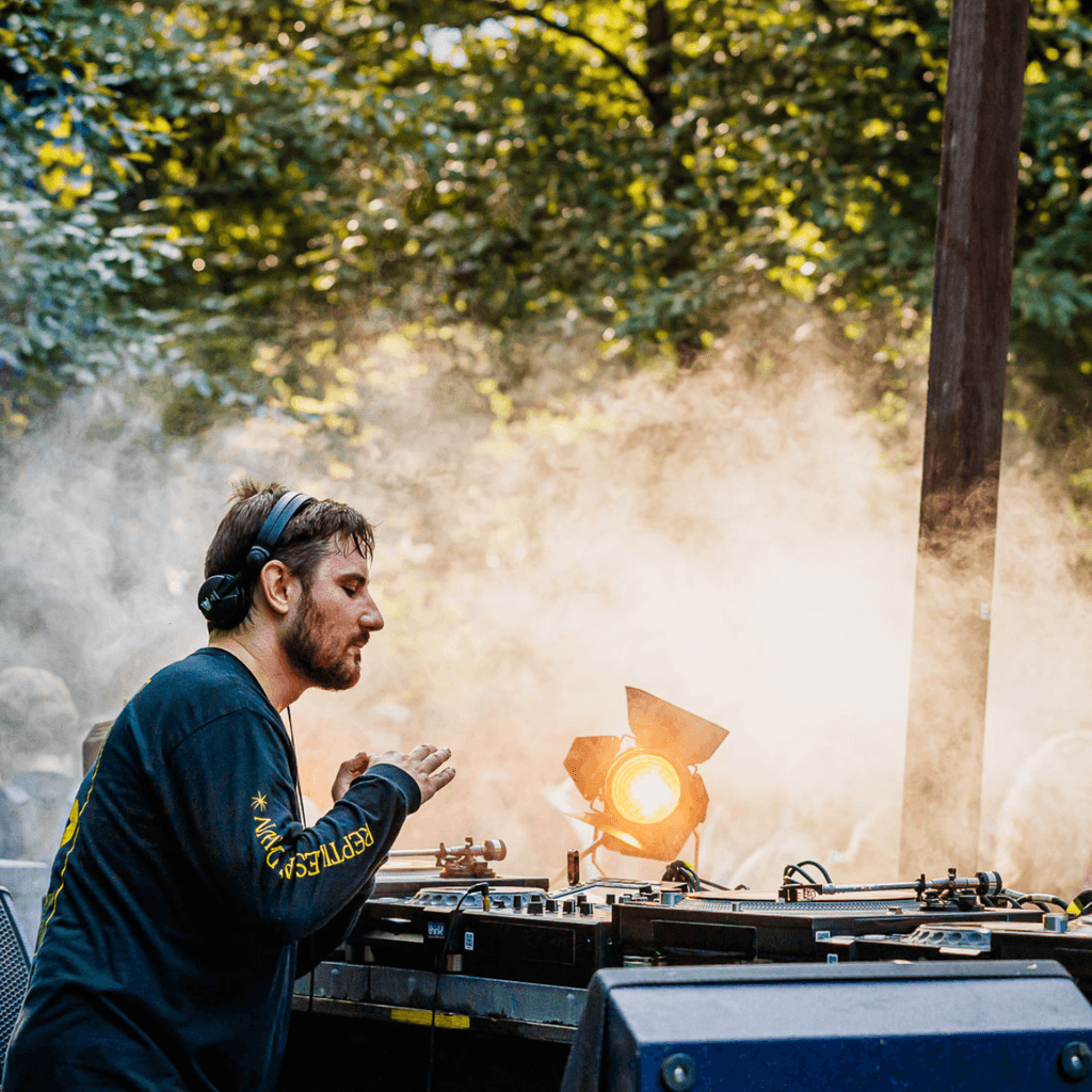 International Tribe: Bufiman // 16-01-20