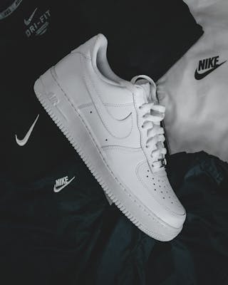 Nike Air Force 1 '07