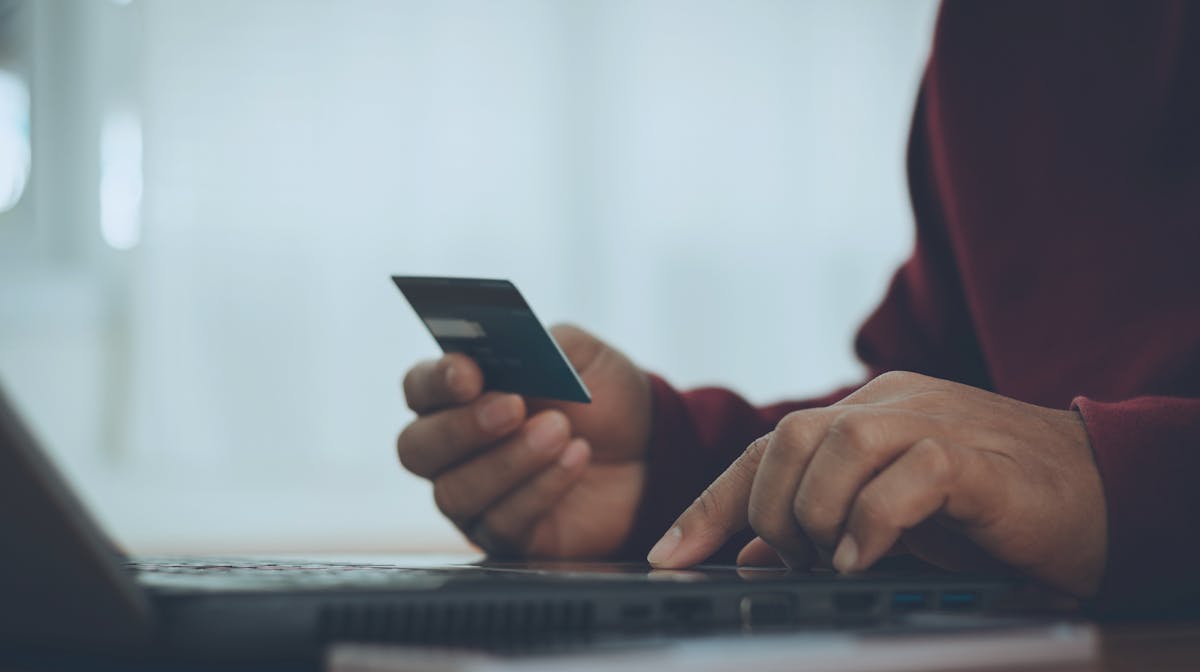 Reddit marketplace escrow scam: Is it safe for users?