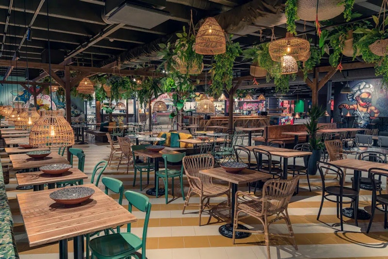 West End - Food Court Arendal