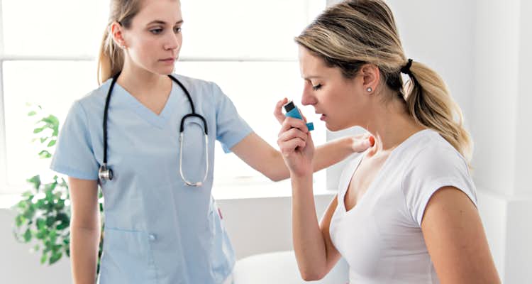 Crise de asma: mudando a prescrição de resgate