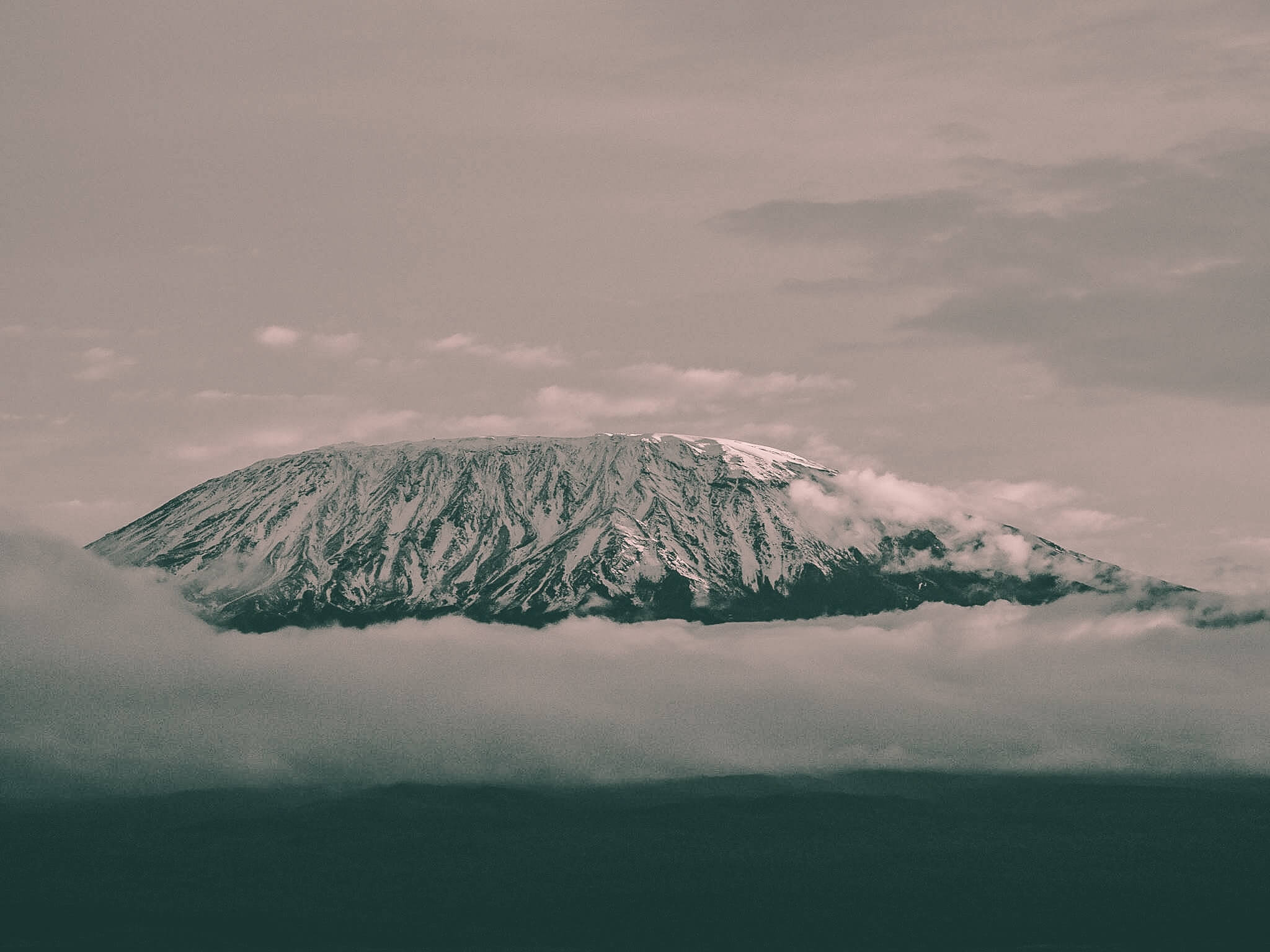 Hike Kilimanjaro - Marangu Route - 6 Days
