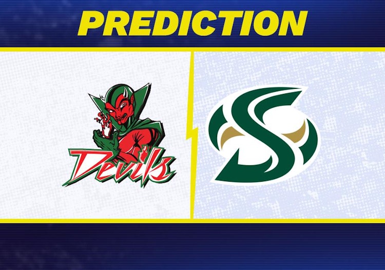 Mississippi Valley State takes on Sacramento State in College Football action.