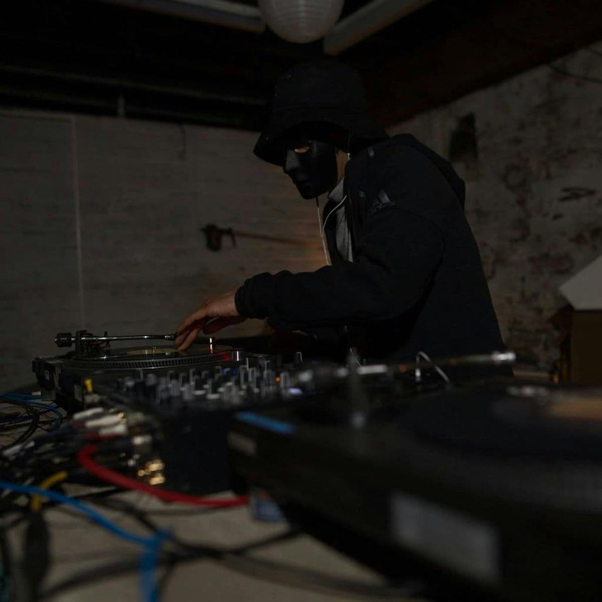 Global Roots: Club Culture