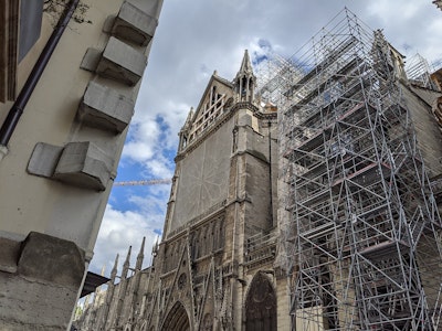 Échafaudages et Monuments Historiques : tout savoir