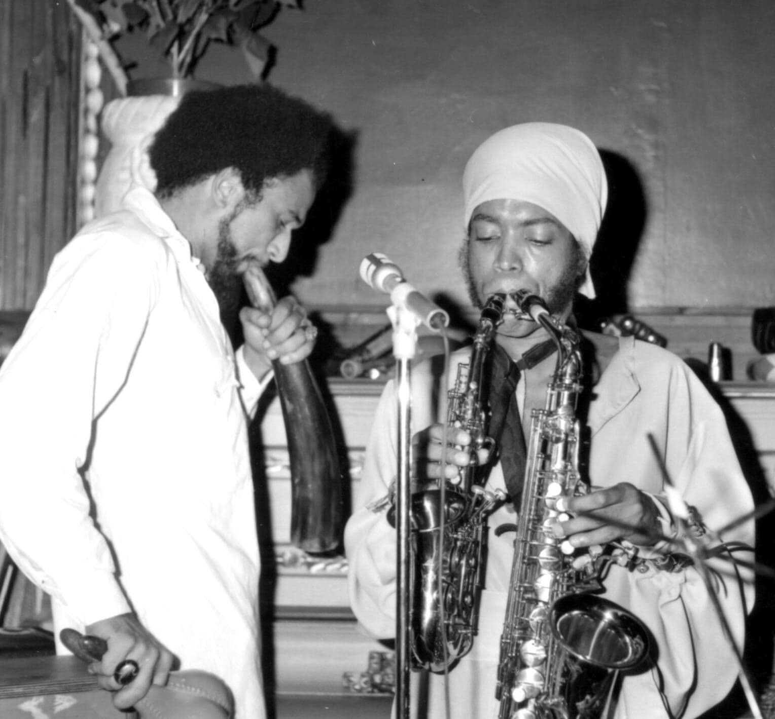 Strut Records: Quinton Scott with Idris Ackamoor - West Coast Jazz 1971-1981