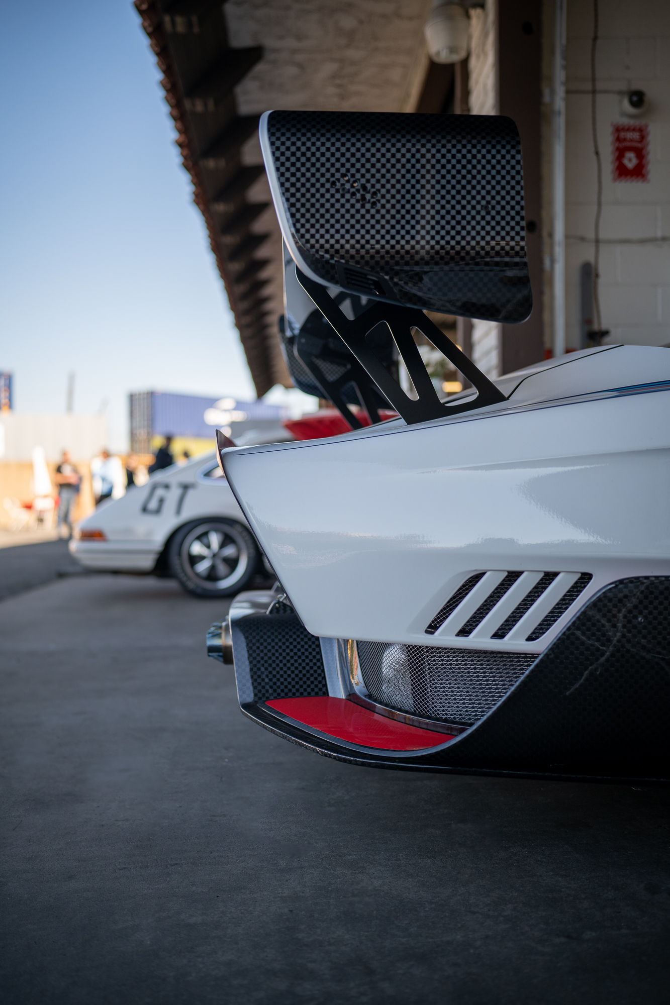 Huge rear wing on a Porsche 935