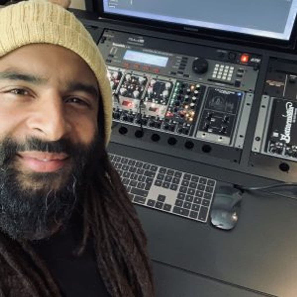 IN THE BASSMENT: Mala // 02-09-20