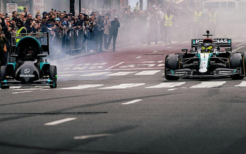Team Celebrates WhatsApp Partnership with New York Demo Run