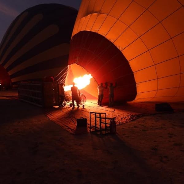 Ride In A Hot Air Balloon Over Luxor 's main gallery image