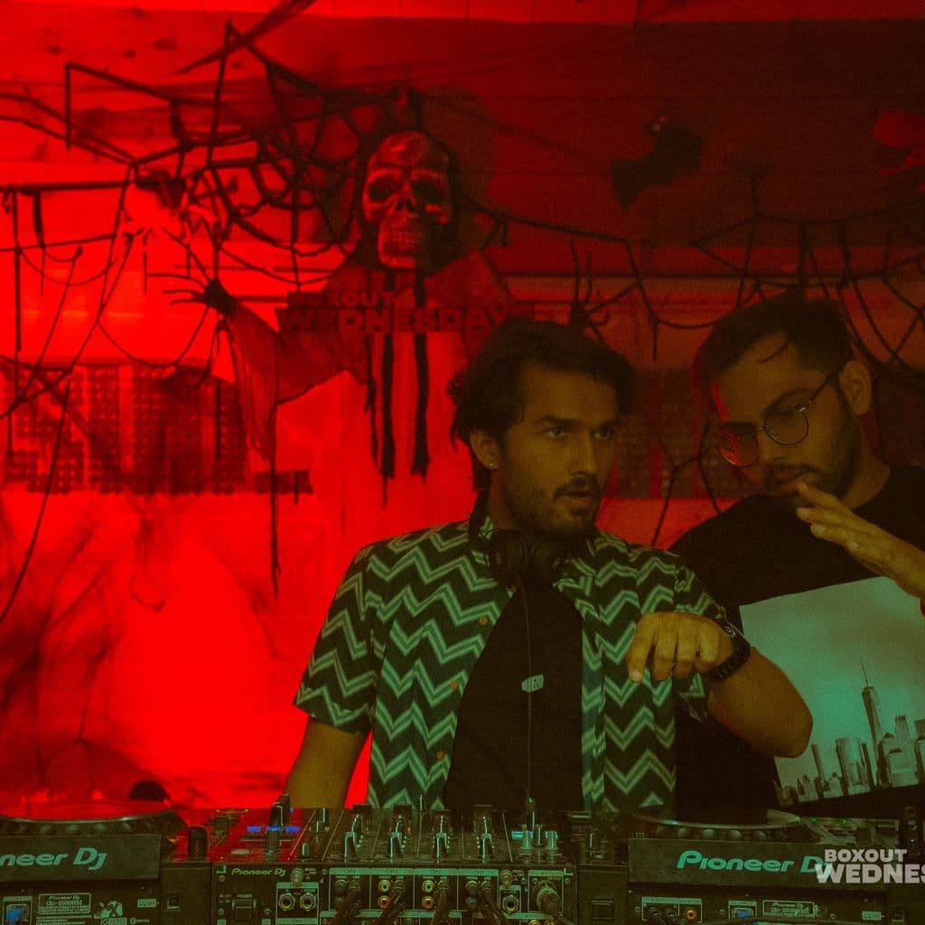 WW New Delhi: Dam Square and Anirudh Khurana // 19-03-21