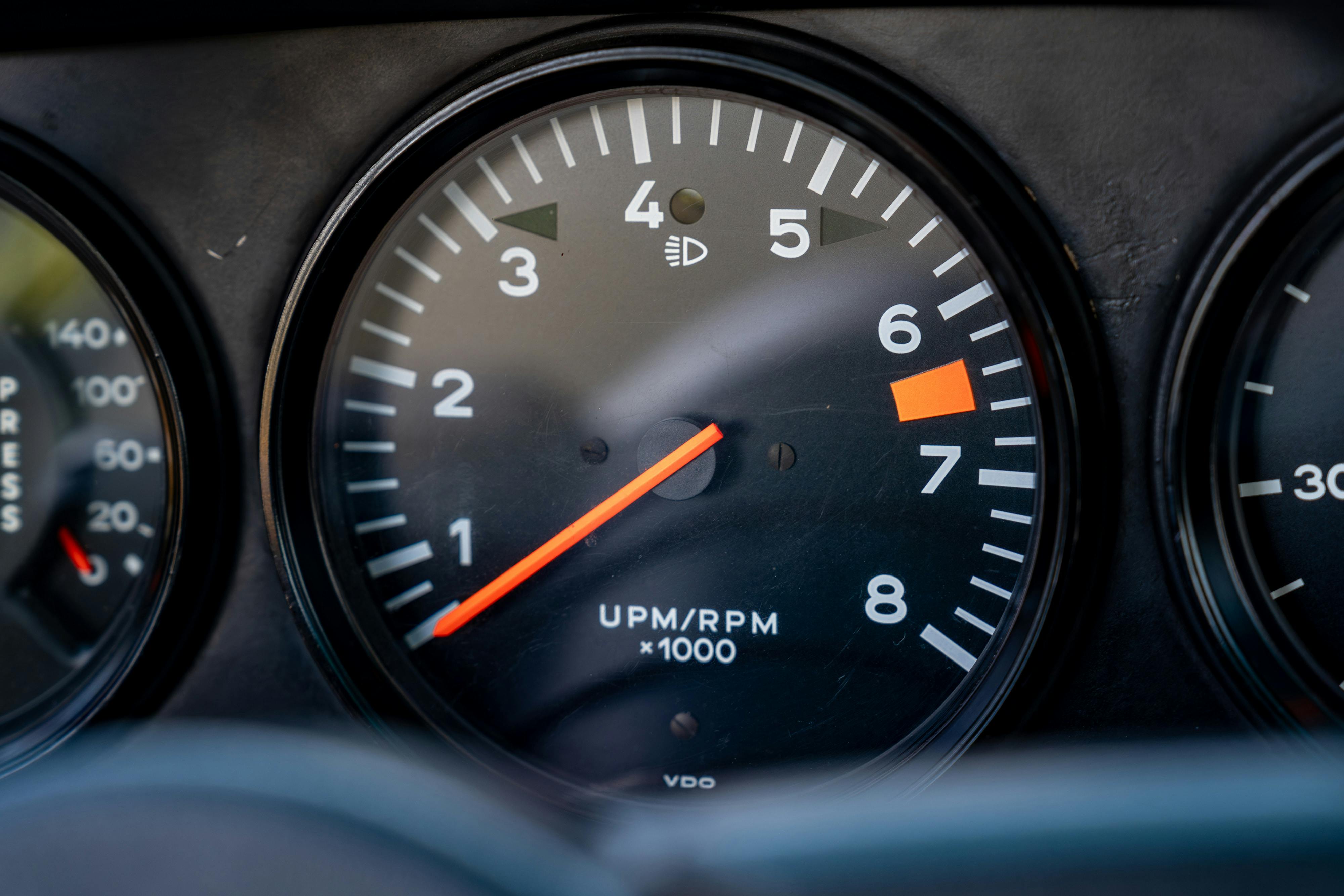 1975 Porsche 911 Carrera 2.7 in Copper Brown Metallic with beige interior for auction on Bring a Trailer.