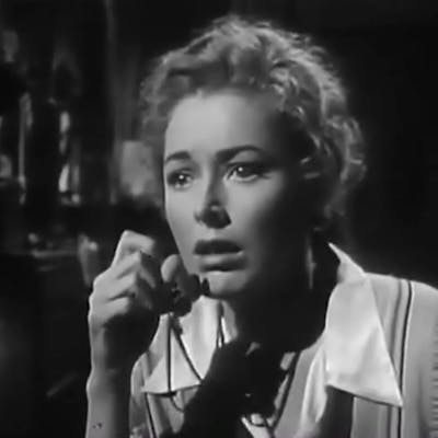 Debora Ipekel with Undomondo // 26-09-19