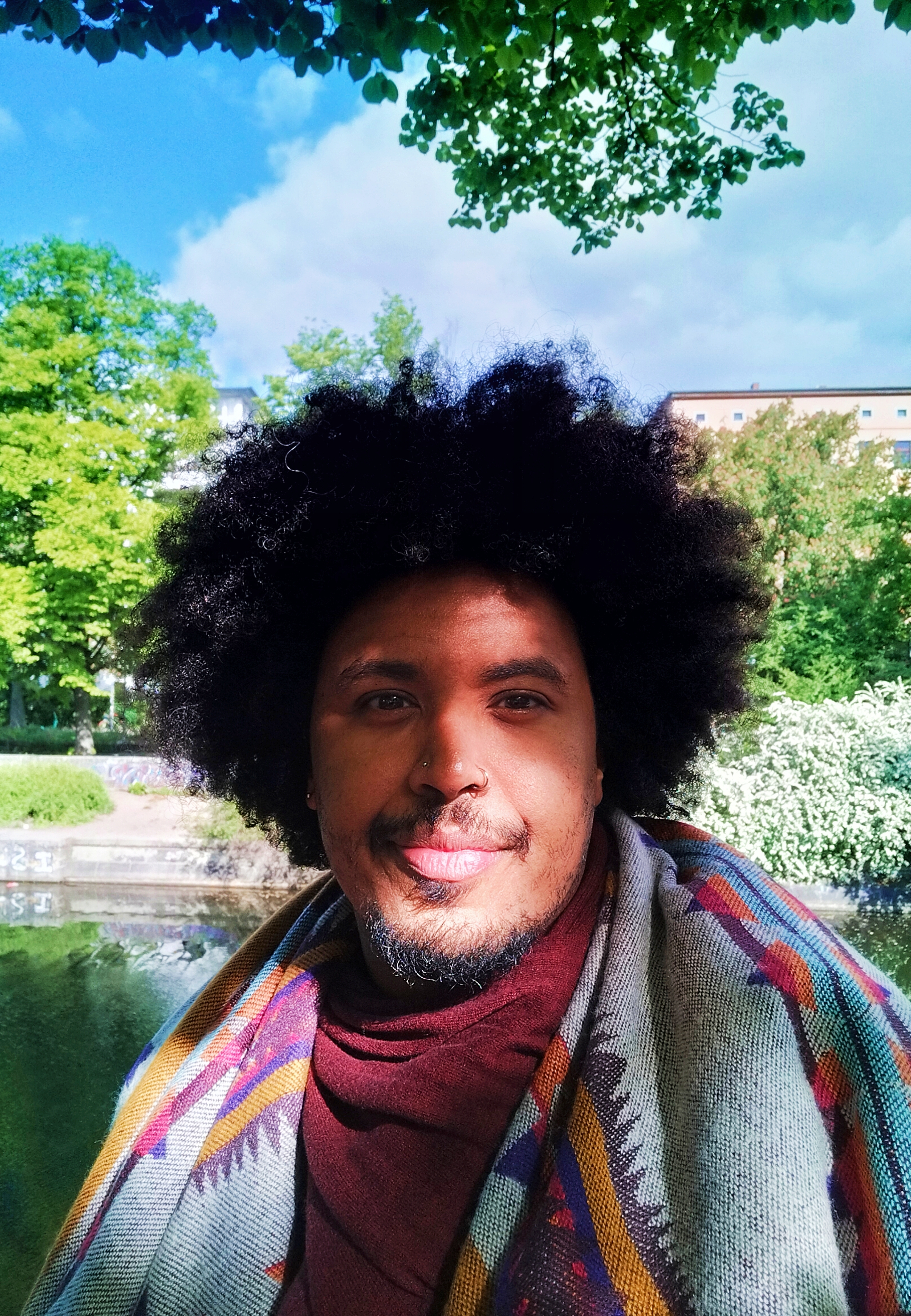 Sounds Nais curates: moe.