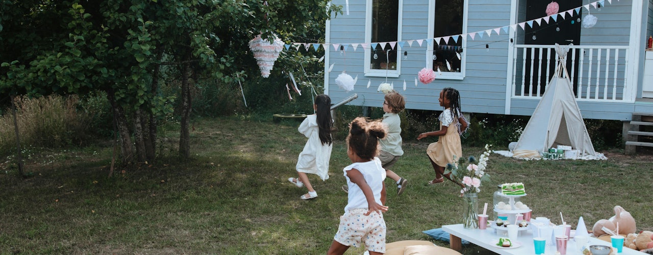 Backyard Party: The Best Outdoor Birthday Party Ideas for 10 Year Olds