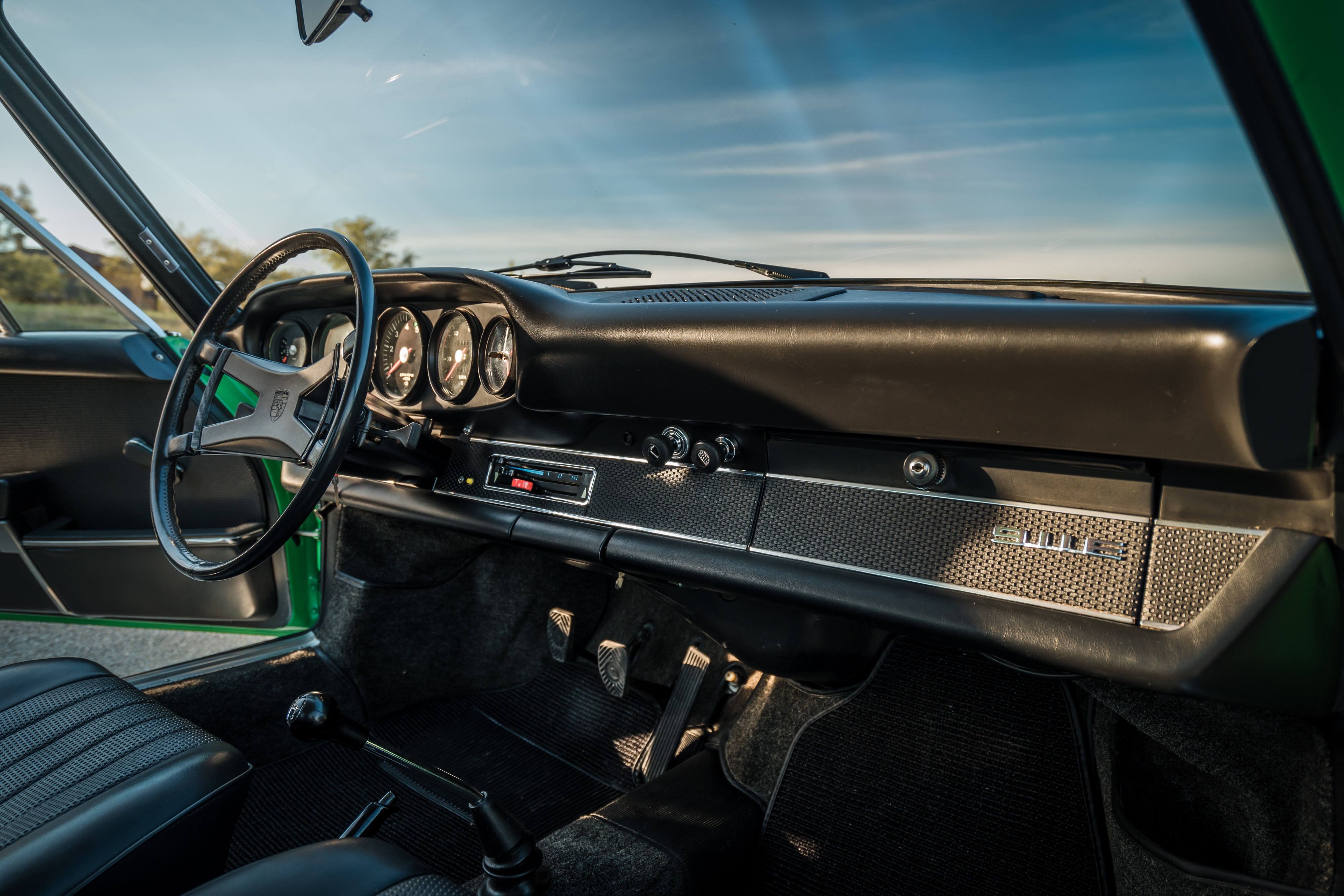 Passenger seat view from a 1971 911E