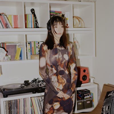 With love w/ miche & friends curates: Sha Sha (fRUITYSHOP)