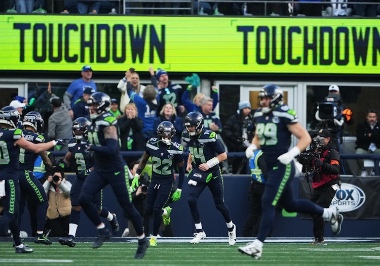 Ranking every players' chances of being the Super Bowl LX first touchdown scorer.