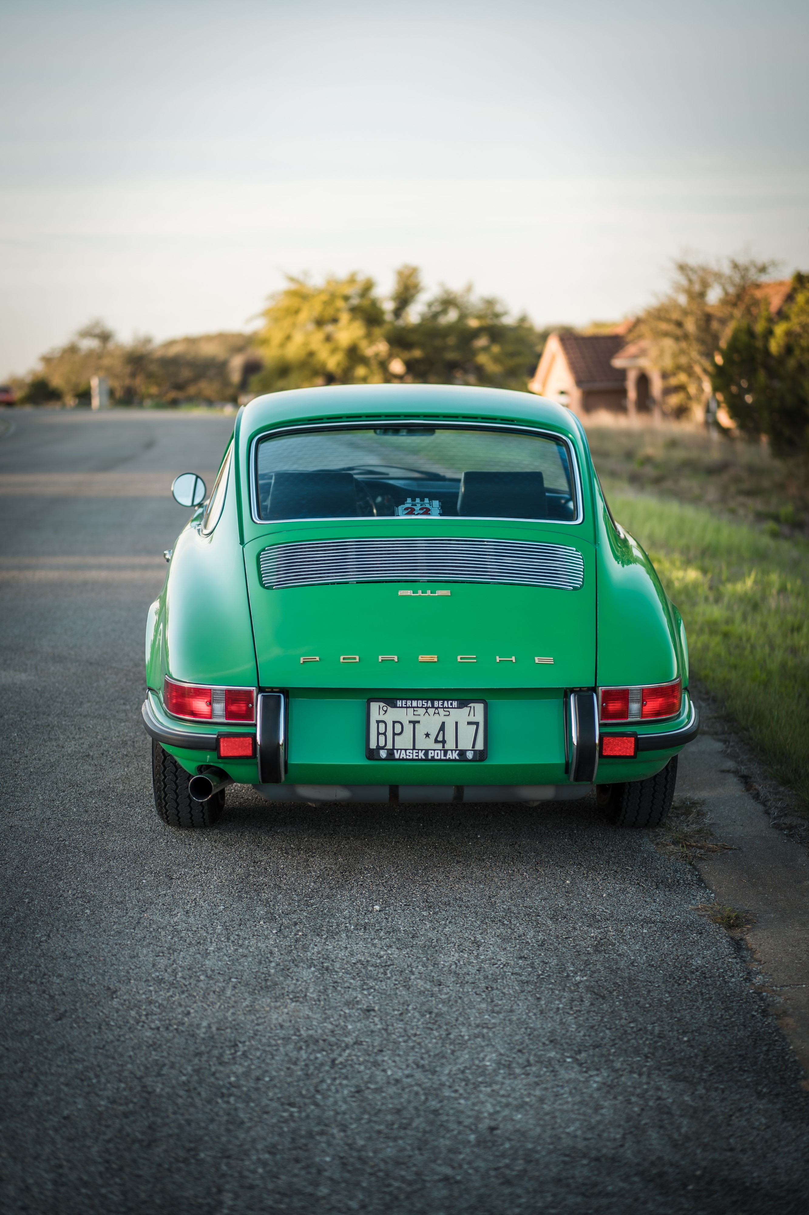 Rear end of a Conda Green 911E