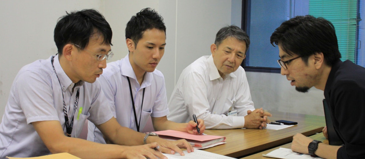 神戸市の最新事例「介護事業者向け手続き案内のデジタル化」その手法とは