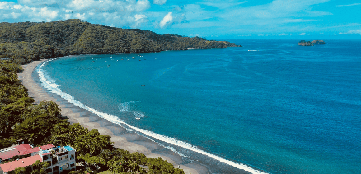View-of-Playa-Hermosa-in-Guanacaste-Costa-Rica---The-Holiday-People.png