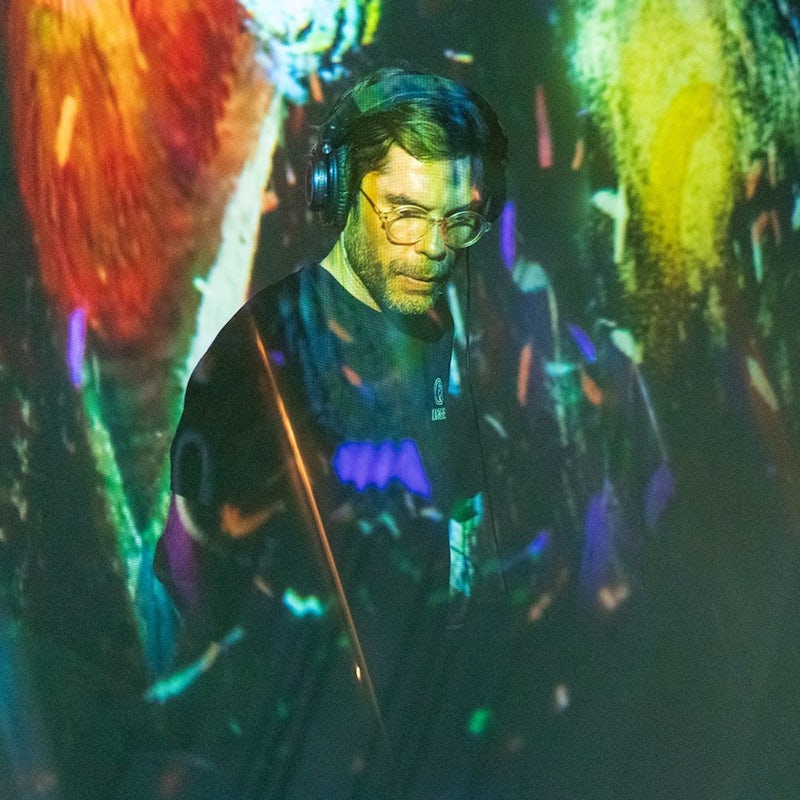 With love w/ miche & friends curates: Kreshnik (Kasheme/duyaka)