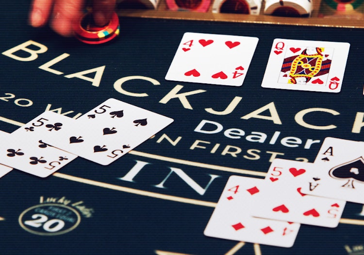Michigan Woman Sues BetMGM Grand After $127K Jackpot Denied Over Claims of "Trespassing"