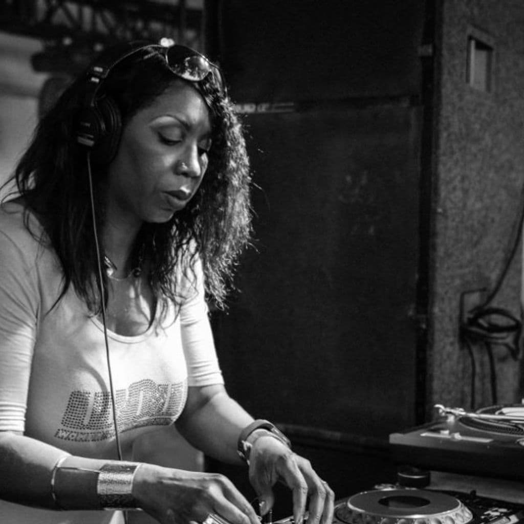 International Tribe: DJ Minx // 15-10-18