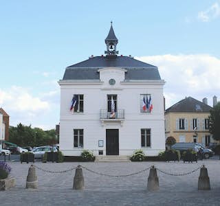 Discover Auvers-Sur-Oise 's gallery image