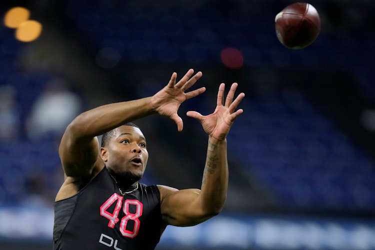 University of Georgia star Travon Walker favorite to be No. 1 pick in the 2022 NFL Draft