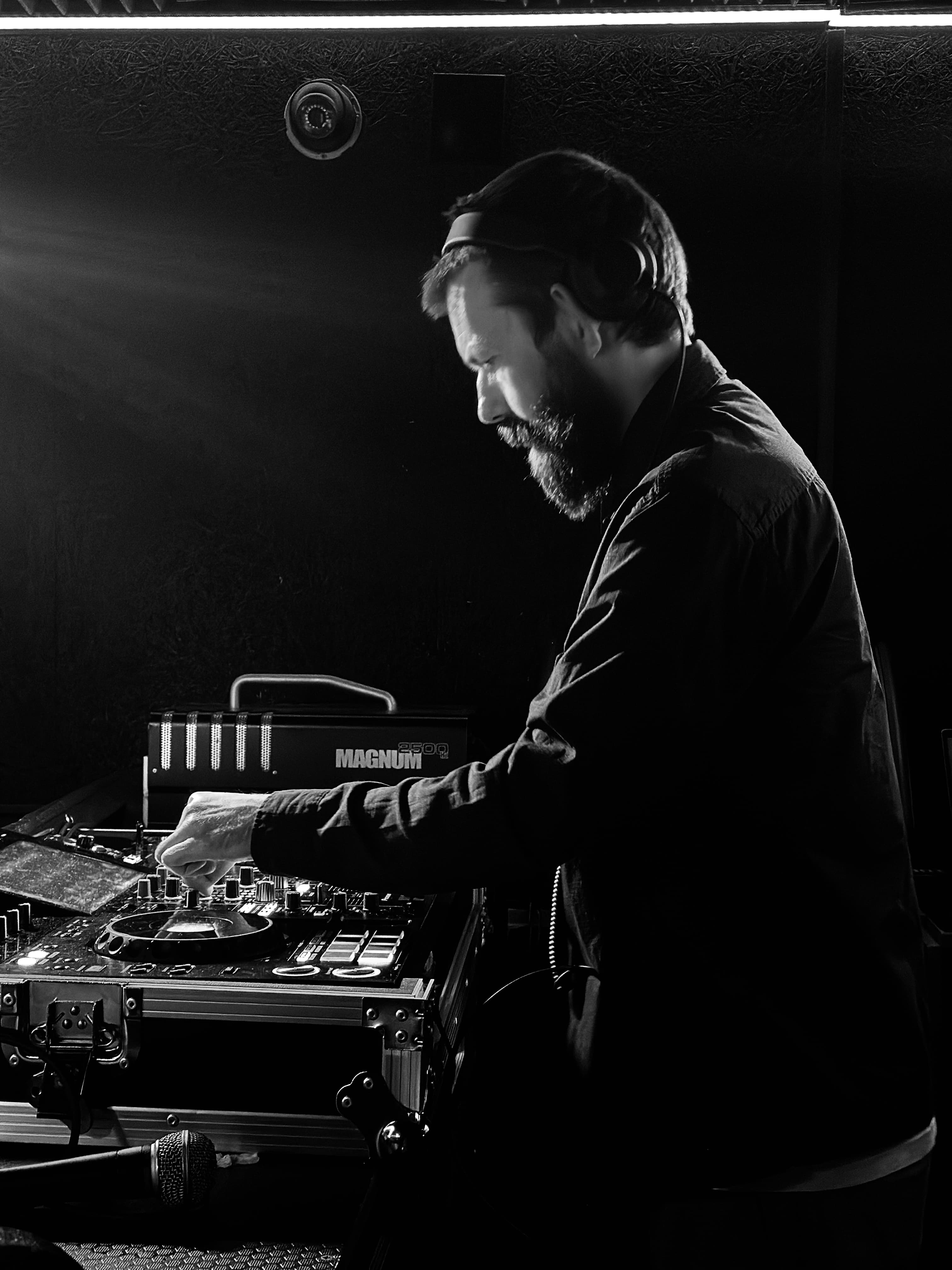 WOH Radio x Aaja Music: Soultimes w/ Gavin Wilson