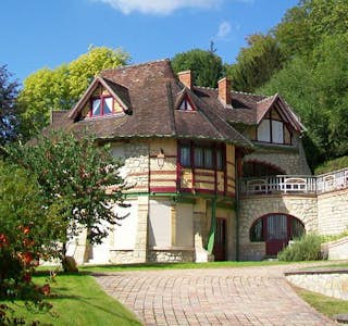 Discover Auvers-Sur-Oise 's gallery image