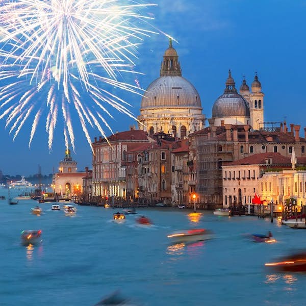 Highlights of Venice During The Holidays's main gallery image
